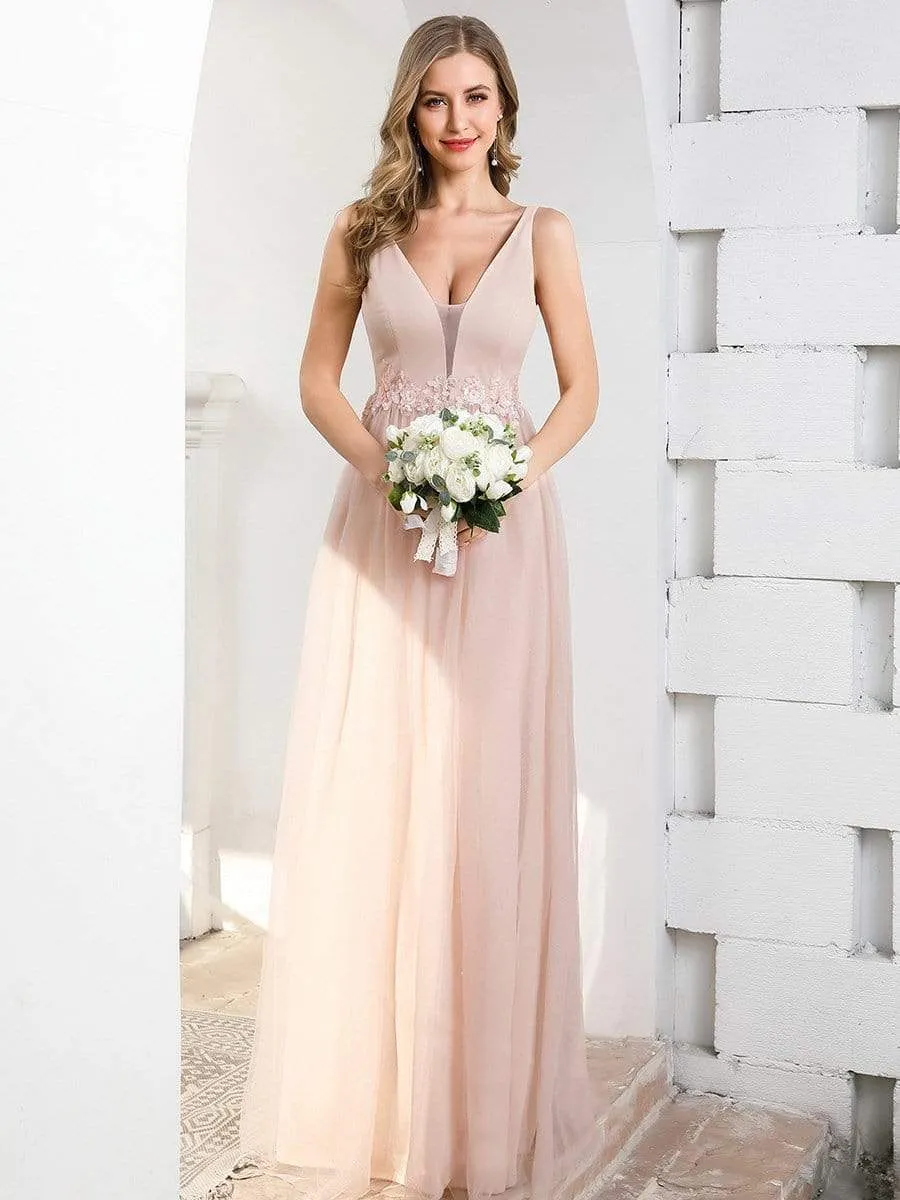 Fashion V Neckline A-Line Tulle Bridesmaid Dresses with Floral Appliques