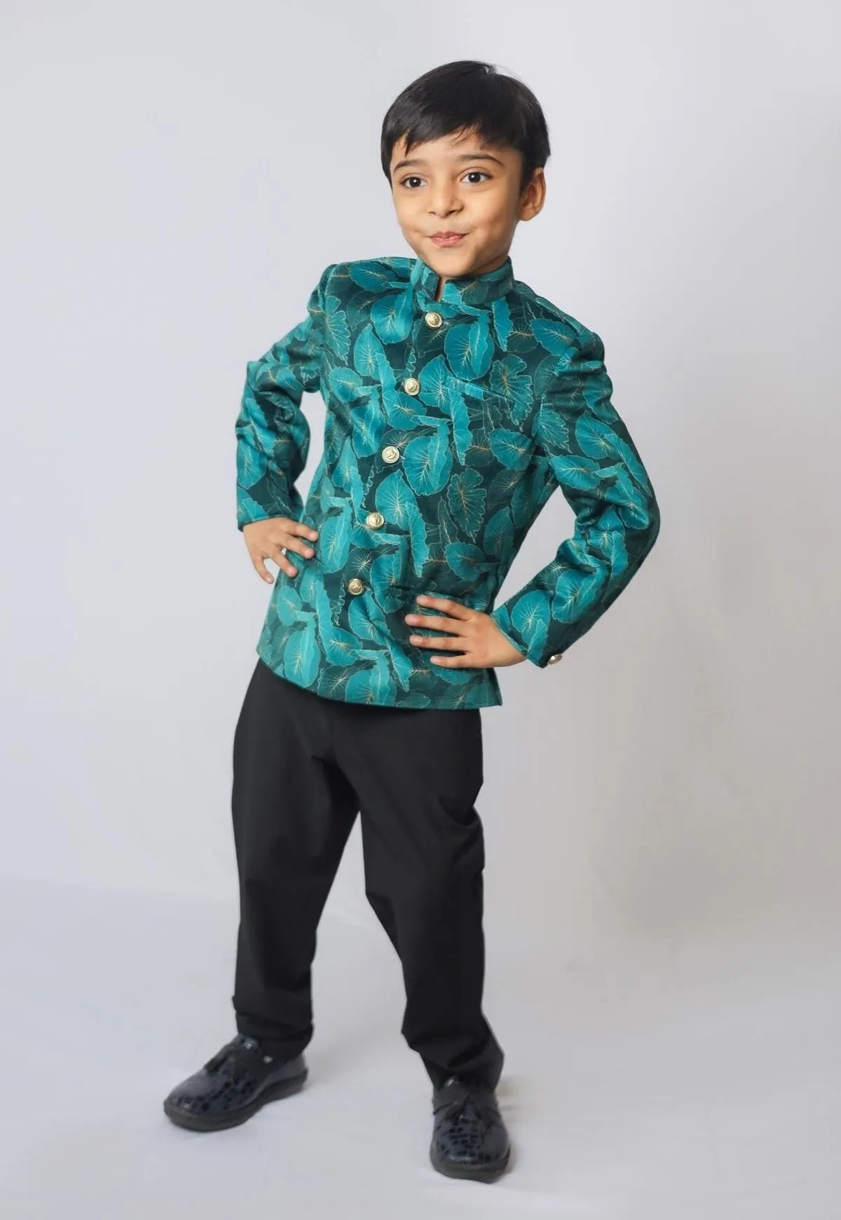 Pre-Order: Green Leaves Printed Velvet Bandgala Blazer Set